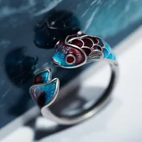 NUEVO Silver Chinese National Ring Style Esmalte Color KOI PEQUETE PEQUEÑO Retro elegante Charm South Red Bead Tassel Mujeres ajustables
