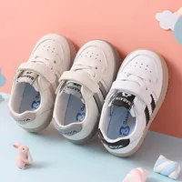 Babaya Children's Toddler Chaussures 1-3 ans Bébé Baby garçons Sold Sole Soleil 2021 Printemps Filles Blanc Premiers Walkers