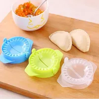 PIE Gereedschap DIY Dumpling Mold Bakvormen Maker Deeg Pers Vlees Pastei Gebak Ravioli Tool Keuken Keuken Dining Bar 20220106 Q2