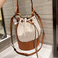 Bucket Bags Strapping Luxury Designer Brand Senior Fashion Shoulder Handbags High Quality Chains Phone Women Bag Wallet Metallic Cross body Totes Floral