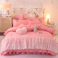 Conjuntos de ropa de cama Pink 4pcs Princess Wind Fairy Bed Skirt Betspread Friendly Piel Cotton Chica Heart Lace Duvet Funda