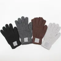 Designer Strickhandschuhe Winterhandschuh Trendy Brief Winddicht Strickhandschuhe Outdoor Reiten Finger Finger Mitts