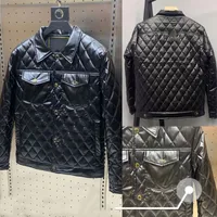 2022 Veste à revers de moto pour hommes automne / hiver léger brillant brillant simili cuir PU Casual Brodé Diamond Check Coton Zipper Fleece Vestes