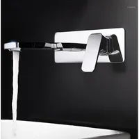 Faucets de lavabo de baño Moderno Latón de la pared Basin Grifo grifo con una palanca de una sola palanca de cromo acabado montado y frío en la pared