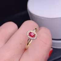Mode Rubin Edelstein Frauen Silber Ring Fine Schmuck Zertifiziert Natürliche Edelstein Rot Farbe 925 Sterling Geburtstag Valentine Geschenk Cluster Ringe