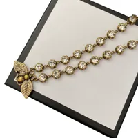 Collar de Rhinestone Barroco Compromiso Fiesta de Boda Collares Para Mujer Vintage Cadenas De Oro Abeja Colgante De Diseñadores Famosos Joyas