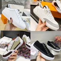 New style V designer sneakers L men&#039;s and women&#039;s white shoes Loafers canvas print cow lining rainbow sneakers floral pattern classic sports shoelace box 35-45
