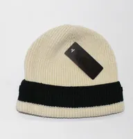 moq = 1 зимний мужчина мода черная шапка женщина череп капср теплый шляпа рождественские грибель мужские повседневные спорт вышитые ветра шляпы унисекс серые кепки
