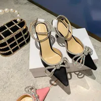 Sandali Luxury Pointed Toe Female Style Style Shoes Bow Knot Strass Strap Stilotto Donne con tacco alto