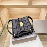 2021 SS The New Luxury Designers Lady belt cowhide Patchwork Purses Tote Braided lattice Cover Coin Fashion Quilting Clutch Bags Handbags Interior Zipper a58