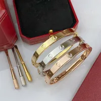 Con scatola set unisex braccialetti braccialetti braccialetti argento rosa oro braccialetto in acciaio inox donne uomini cacciaviti designer braccialetto coppia gioielli