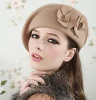 Beretes 2021 Moda Donna Fiori Berretti en Cashmere Cappellini Con Cappuccio Femminile Cappelli Da Invernali Lana Alta