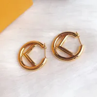Women Designer Earrings Womens Classic Circle Ear Studs Letters Fashion Lady Exquisite Jewelry Brass Ladies Elegant Earring F Hers_bags