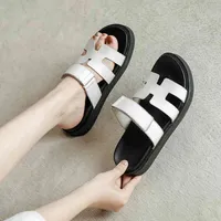 Chypres Herme Slippers Sandal Designer Sandals Leather Beach Summer Slippers H-slippers Magic Stickers Thick Soled Sandals Women have logo