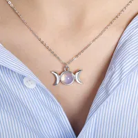 Anhänger Halsketten Opal Perle Triple Goddess Moon Halskette Heilung Kristall Naturstein Matrose Für Frauen