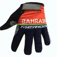 Winter Fleece Thermal 2017 2018 Bahrain Merida Pro Team 2 Colors Cycling Bike Gloves 자전거 젤 충격 방지 스포츠 전체 손가락 Glo251g