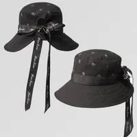 Golf Şapkası Kadınlar için Baskı Fedora ile Fedora Golf Aksesuarları Geniş Memlu Bayanlar Golf Şapkası Disket Kore tarzı Güneş Şapk 220707