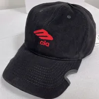 Fashion Baseball Cap Men Dames piek Caps Hoge kwaliteit geborduurd Notch Design Classic Ball Cap Designer Hat Bucket Hat