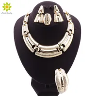 Último juego de joyas chapadas de oro de lujo para mujeres brasileñas Partes de collar de collar de pendientes de pulsera Joyería