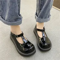 Симпатичная платформа TSTRAP Lolita Shoes Women Chunky Patent Leather Black круглые ноги весенняя осень готическая японская лоферы 220614
