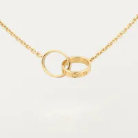 High Edition Classic Design Ciondolo Collana Love Collana per donne Girls Double Loop Charms 316L Titanio Steel Wedding Jewelry Collers Collier