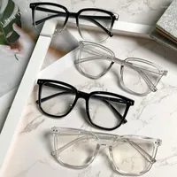 Óculos de sol da moda quadros de óculos quadrados designer de marca feminina irregular vintage Óculos vintage Frame Feminino lente transparente transparente feminino LEG ANTI-BLUE