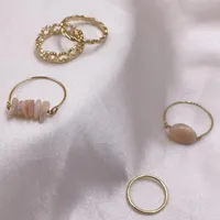 Pendientes Collar Moda Mujeres Conjunto de anillo Heart Heart Shape Personalidad Piedra natural Vintage 5 PPC para mujeres regalos de Navidad