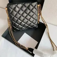 패션 클래식 블랙 스토리지 가방 어깨 가방 쇼핑 베일 유럽과 미국 국가에서 인기있는 항목