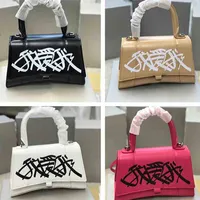 Новый граффити -песочные пакеты дизайнерские сумки женщины женские бродяги перекрестные плечи для полумесяц