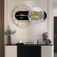 Wanduhren Luxus große Uhr mit leicht moderner Mode stille Metallhänge Uhr Digital Wohnzimmer Reloj de Pared 3D