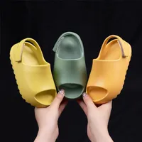 Niñas de las niñas Fashion Antislip Sandals Slandpes de baño suave Niños Niños zapatos para niños livianos Slipon 220616
