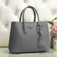 Designer-Double Designer väskor Kvinnor Handväskor Purses Top Quality Shopping Bag stora kapacitet axel totes klassiska med brev Q88
