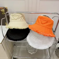 Sombrero de cubo de moda para hombres para mujeres tapa novedosa diseñadora de borde ancho diseño triangular tapas planas 4 color de calidad superior