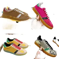 2022 مصمم الرجال نساء أحذية غير رسمية أحذية غزل
