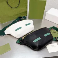 Luxurys designers kvinnor märke midja väskor mode män sling väska kors kropp bumbag handväska messenger två färger med 2 storlek bälte väskor cf685