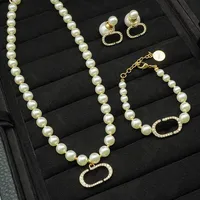 Высококачественные модные жемчужины Серьговые буквы микро вульмены бриллианты подвески женщины нежные ожерелья браслет прекрасные серьги Luxur3396