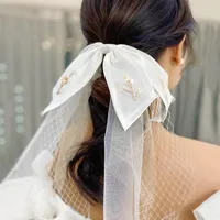 Headpieces vackra vita båge satin hårklipp mesh kristall inbäddat hårklipp bröllop tillbehörshuvudpieces