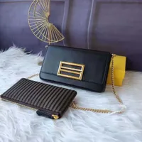 Designer de luxo Bolsa de ombro de alta qualidade Pequin Fabric Handies Handbag Fashion Metal Chain Mini Bag Letter Buckle Crossbody Bacs