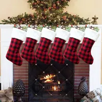 Medias navideñas Regalos de Navidad bolsas de caramelo Red Black Plaid Calcetos Adorno Feliz año nuevo Decoraciones para el hogar