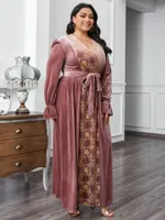 Sukienki w dużych rozmiarach Eleganckie kobiety z długim rękawem ponadwymiarowe Maxi 2022 Zima różowa duża muzułmańska imprezowa festiwal ubrania odzieży