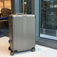 2022 Reisekoffer Gepäckgepäck Mode Männer Frauen Trunk Bag Outlet Draw Box Bags Top 1 1s Koffer vier hochwertige Koffer exklusiver Designer -Flughafen