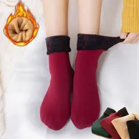 Spor çorapları 1PAIR kış sıcak kadın sthicken termal kaşmir bayan yumuşak kadife çorap sokak kıyafetleri açık 6 renk sporu