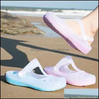 Sandals schoenen accessoires verpleegster strand dames zomer Koreaanse gat jelly slippers tuin snoep meisje drop levering 2021 dhyos