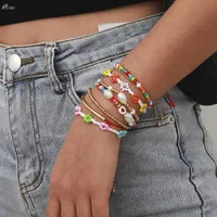 Charm Armbänder 1Set Einfache trendige Böhmenbonbonfarbe Acryl Perlen Armband Set für Frauen farbenfrohe Blumenperlen Fußkettchen Giftcharm