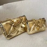 Womens Flap Crossbody Designer Bags Golden Sheepskin Classic Handbags Gold-Tone Metal Thick Handheld Chains Mini Totes Bags Shoulder Bag Handbag For Women 23 26CM 80