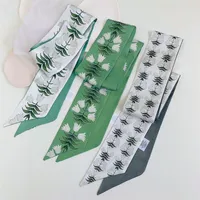 الأوشحة خضراء طازجة بسيطة من الوشاح الحرير حقيبة نحيفة تصميم معصم فولارد