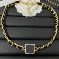 22SS 15 Estilo más reciente de 18 km collar collar colgante de oro collares de diseño de lujo accesorios de joyería de metal para mujeres