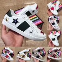 With Box casual shoes Embroidered Printed Leather Ace Sneaker men women Bee loved loafer strawberries snake Valentines Day beige ebony canvas designer sneakers