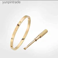 Bracelet New net red same best friend 18k Gold Plated couple screw classic fashion birthday gift in Japan and South Korea OW6T HY4Q