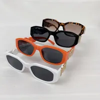 Designer Solglasögon man kvinna unisex modeglasögon retro liten ram design uv400 4 färg valfritt